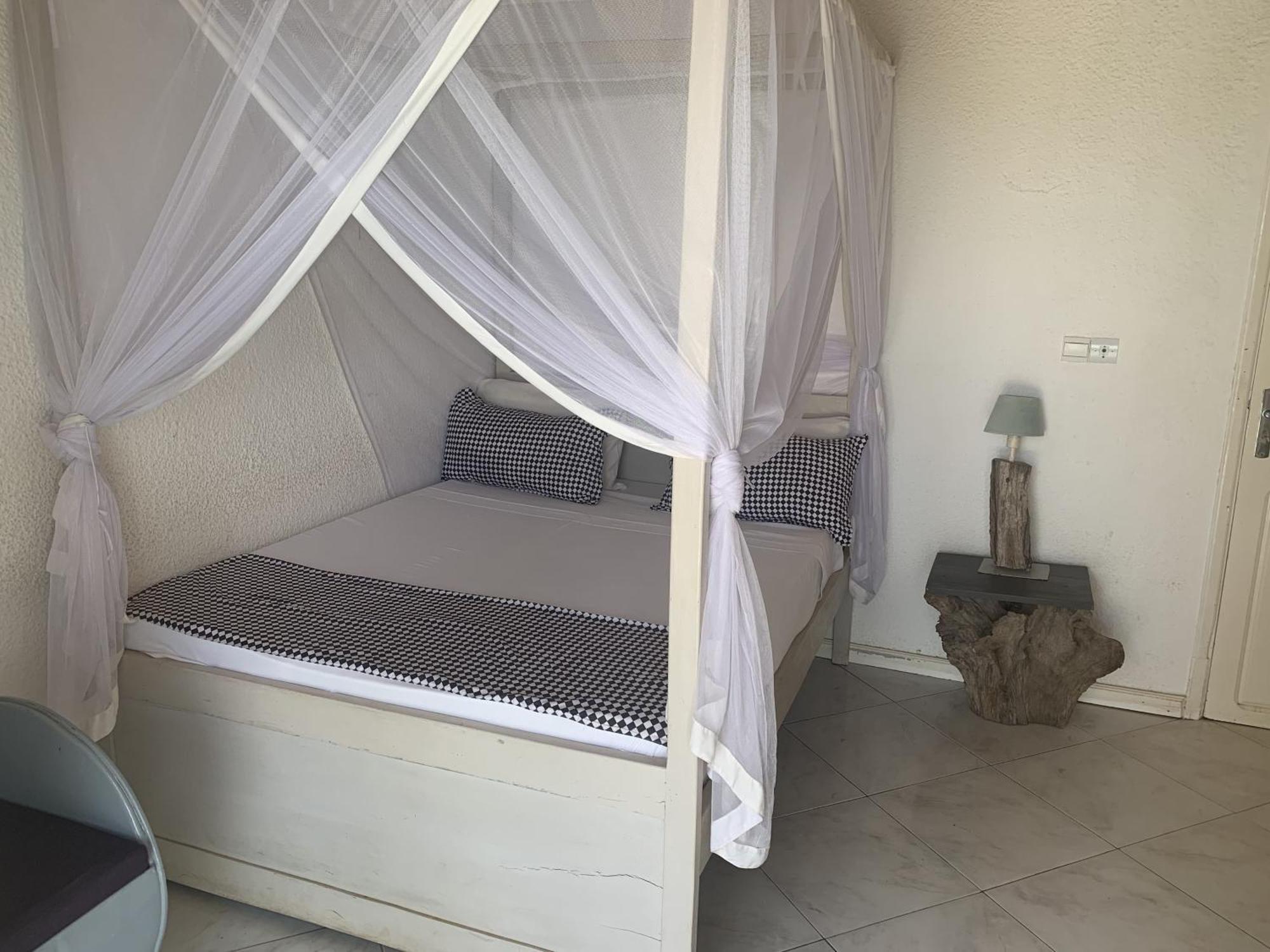 West African Beach Saly Экстерьер фото